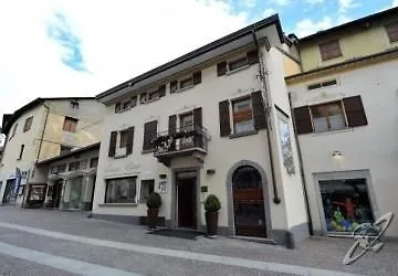 Silene Parking And Garage Hotel 3*
